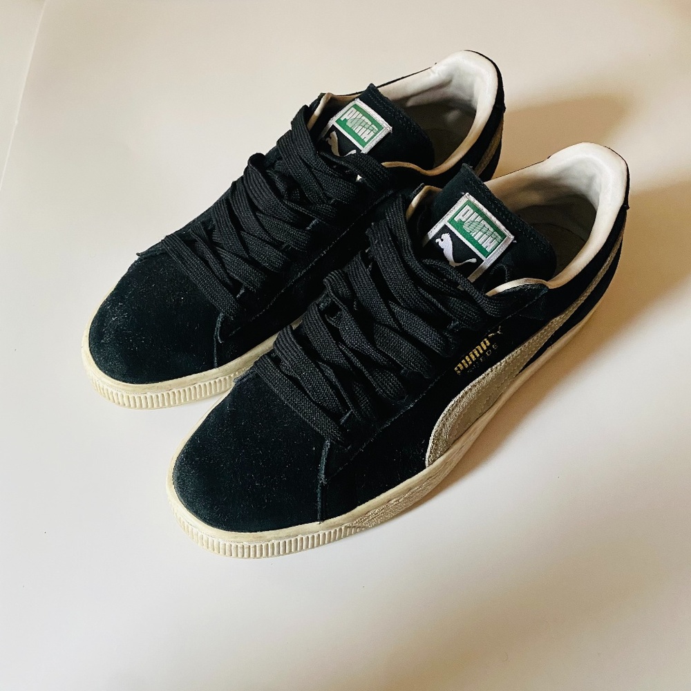 Puma low top suede sneakers